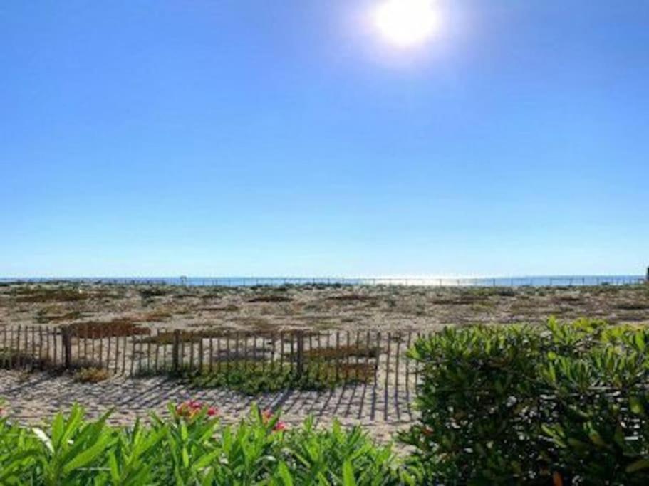 Villa Face A La Mer Sur Le Sable 8 Clim A L'Etage เลอบาร์กาแรส ภายนอก รูปภาพ